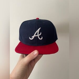 Atlanta Braves flat bill snapback hat